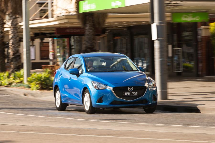  Mazda2 Sedan 2015 года  (AU) (фото 28 из 35)